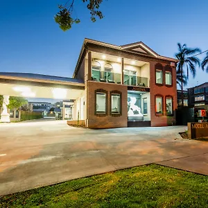 athena-motel-apartments.queenslandhotels.net/